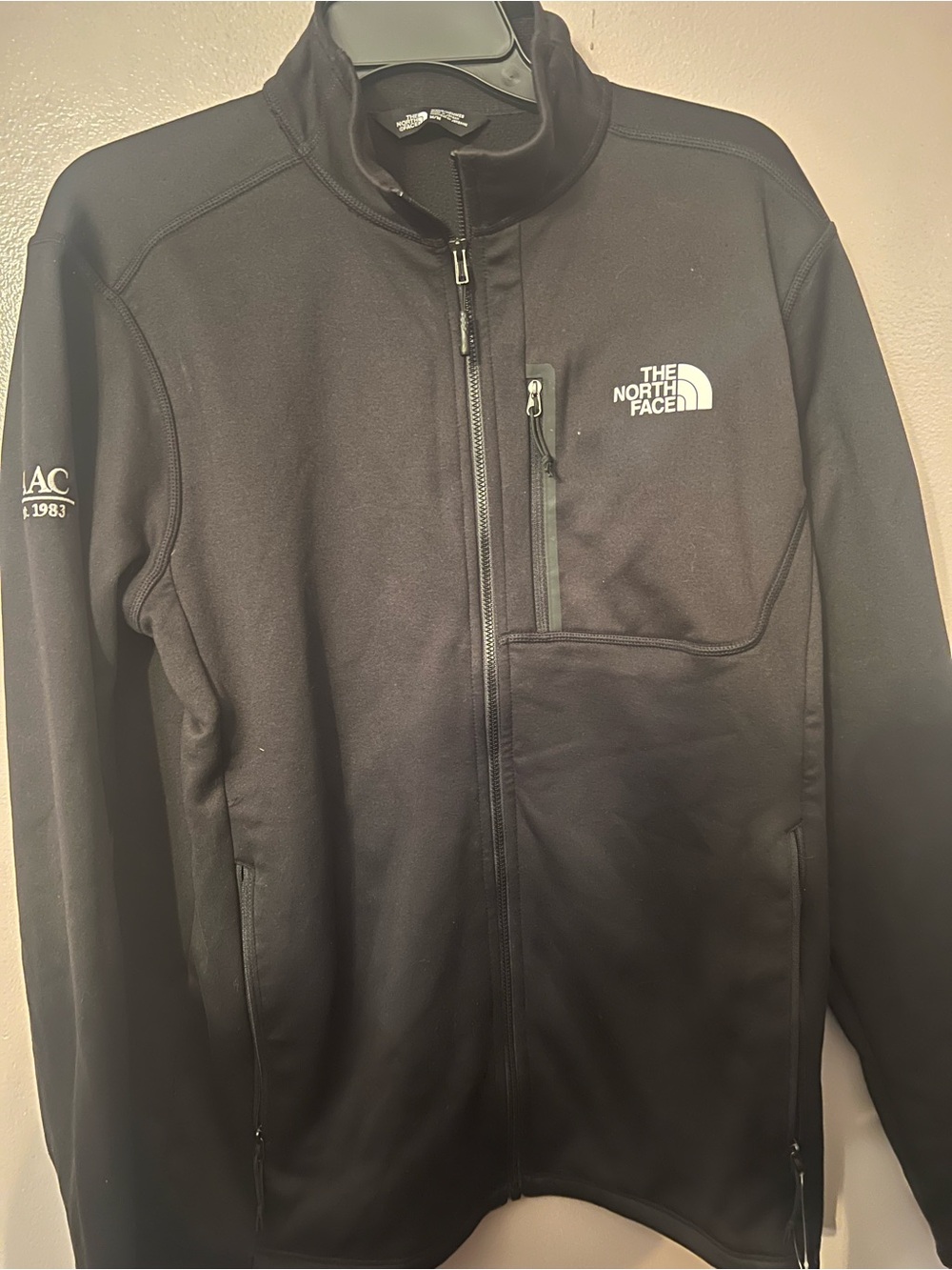 The North Face Black Full-Zip Softshell Jacket Like New Size M